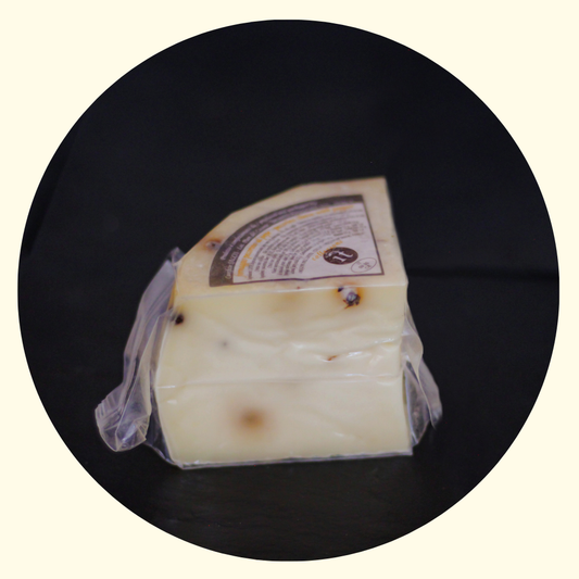 Pecorino with Black Pepper Collezione