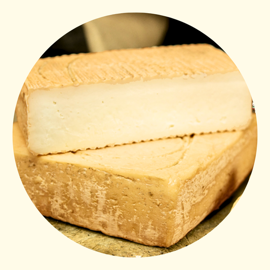 Stracco di Capra – Stracchino stagionato di latte di capra artigianale