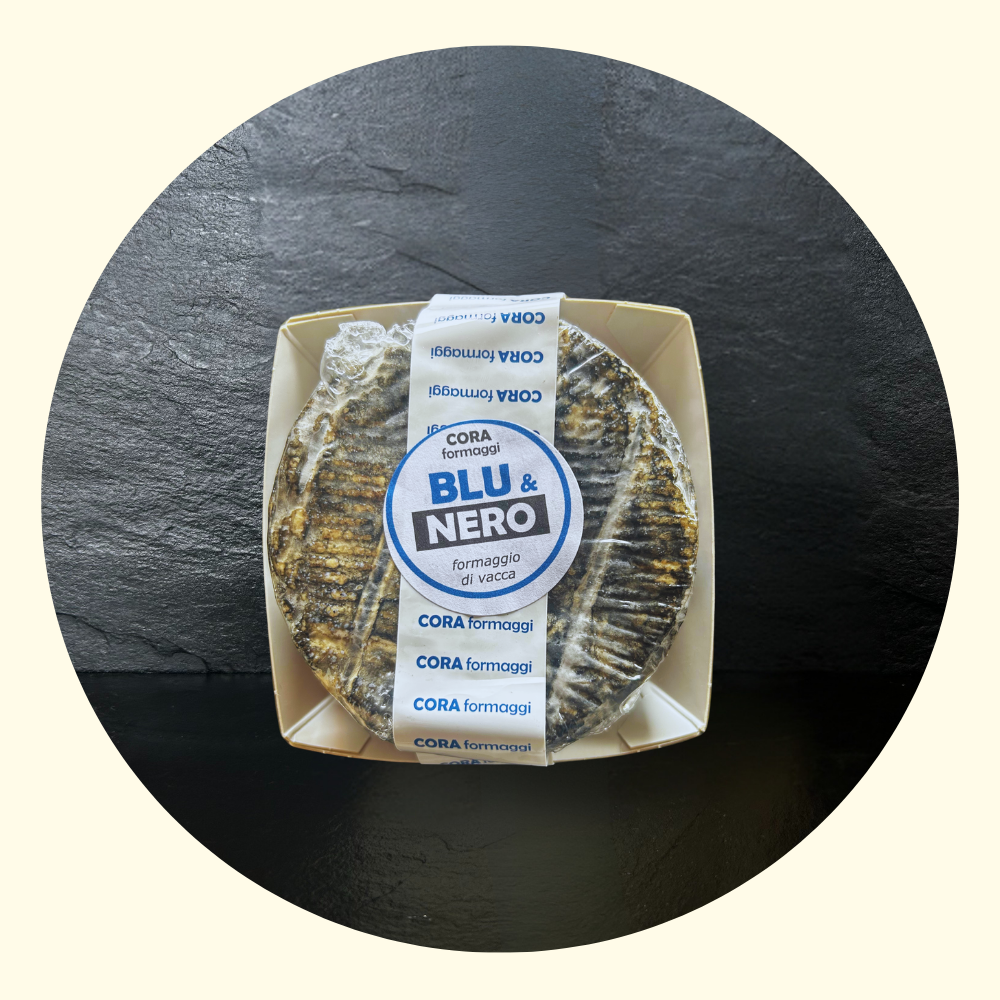 Blu & Nero 240 g – Formaggio Erborinato di Latte Vaccino Artigianale
