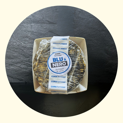 Blu & Nero 240 g – Formaggio Erborinato di Latte Vaccino Artigianale